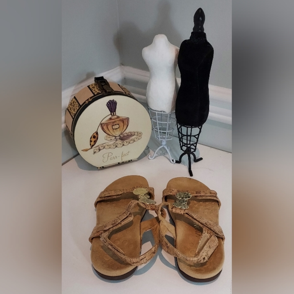 Vionic Tan Open Toe Adjustable Straps Sandals Nwob - image 4